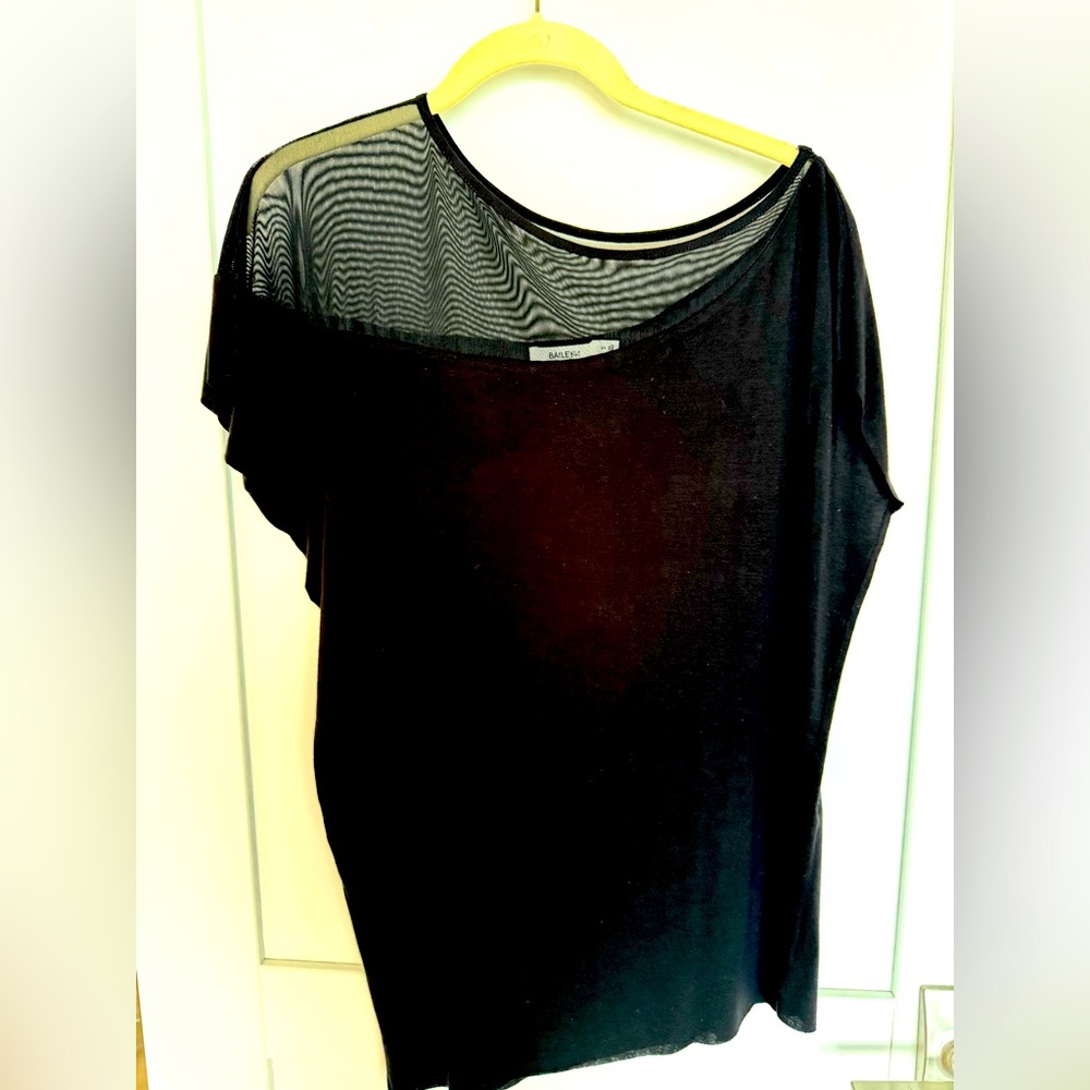 Bailey 44 Asymmetrical Black Cap Sleeve Top size Medium